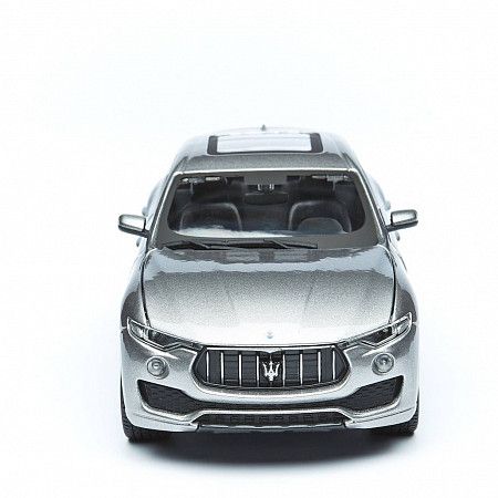 Машинка Bburago 1:24 Maserati Levante (18-21081)