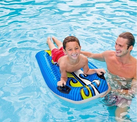 Надувной плотик Intex С ручками 58165 Blue