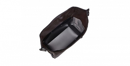 На картинке изображен Сумка-кофр на багажник Thule Pack n Pedal (100055) Сумка-кофр на багажник Thule Pack n Pedal (100055)