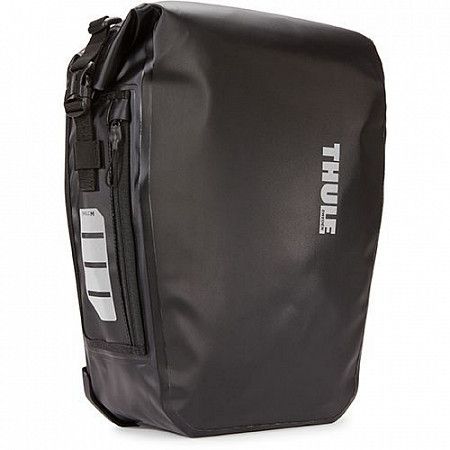 На картинке изображен Сумка Thule Shield Pannier 17L (3204208) black Сумка Thule Shield Pannier 17L (3204208) black