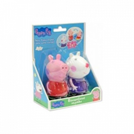 На картинке изображен Набор Peppa Pig Волшебные наряды пластизоль 30709 Набор Peppa Pig Волшебные наряды пластизоль 30709