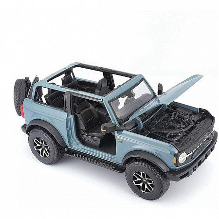Машинка Maisto 1:18 2021 Ford Bronco Badlands (31457) grey