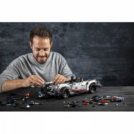 Конструктор LEGO Technic Porsche 911 RSR 42096
