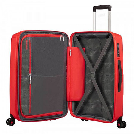 Чемодан большой American Tourister Sunside 77см 51G*00 003 red