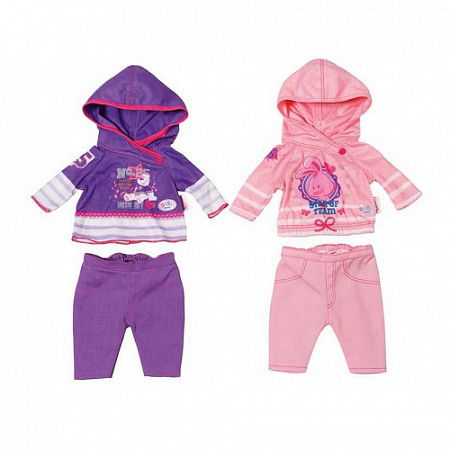 На картинке изображен Игрушка Zapf Creation Костюмчик для куклы 43 см (в асс) 822166 Игрушка Zapf Creation Костюмчик для куклы 43 см (в асс) 822166