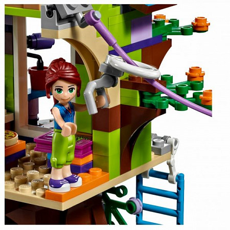 На картинке изображен Конструктор LEGO Friends Домик Мии на дереве 41335 Конструктор LEGO Friends Домик Мии на дереве 41335