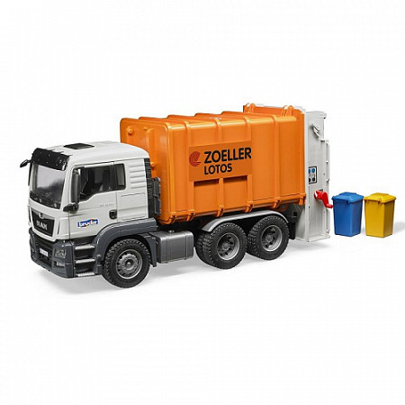 Игрушка Bruder Мусоровоз MAN TGS (цвет оранжевый) (подходит модуль со звуком и светом "H") 03-762