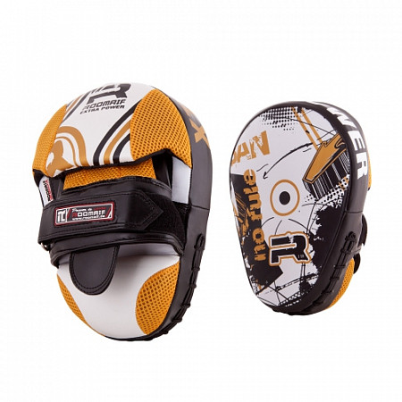 На картинке изображен Лапы боксерские гнутые Roomaif RFP-172 white/black/gold Лапы боксерские гнутые Roomaif RFP-172 white/black/gold