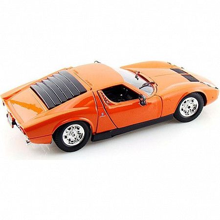На картинке изображен Коллекционная машина Bburago 1:18 Lamborghini Miura (18-12072) Коллекционная машина Bburago 1:18 Lamborghini Miura (18-12072)