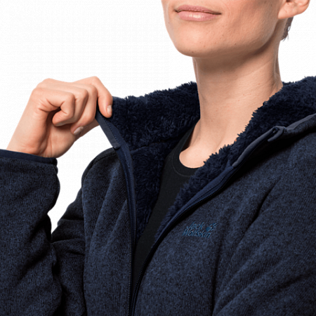 На картинке изображен Джемпер женский Jack Wolfskin Lakeland Jacket Women midnight blue Джемпер женский Jack Wolfskin Lakeland Jacket Women midnight blue