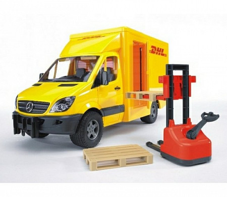 Игрушка Bruder Mercedes-Benz Sprinter фургон DHL c погрузчиком 02534