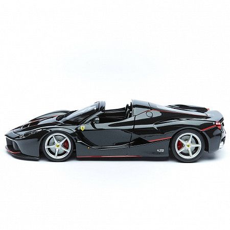 Машинка Bburago 1:24 Ferrari LaFerrari Aperta (18-26022) black