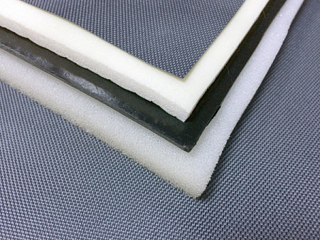 Мат защитный под детское автокресло