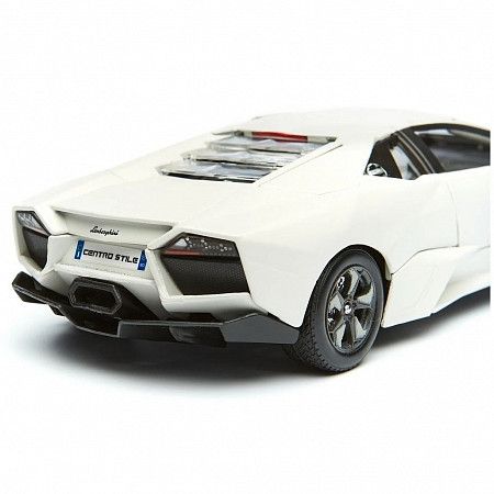Сборная модель автомобиля Bburago 1:18 Lamborghini Reventon (18-15051)