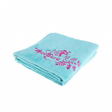 На картинке изображен Полотенце Mad Wave Fish Towel blue/purple Полотенце Mad Wave Fish Towel blue/purple