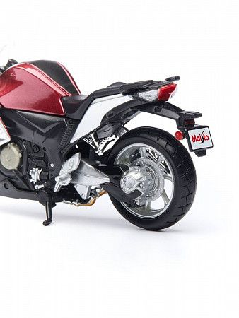 Масштабная модель мотоцикла Maisto 1:18 Honda VFR1200F (39300)