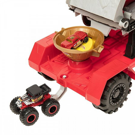 Набор игровой Hot Wheels Передвижная трасса для гонок (GFR15)