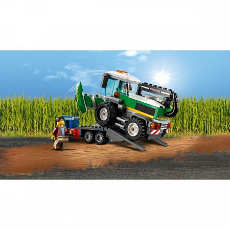 Конструктор LEGO City Транспортировщик для комбайнов 60223