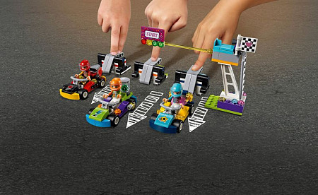Конструктор LEGO Friends Большая гонка 41352