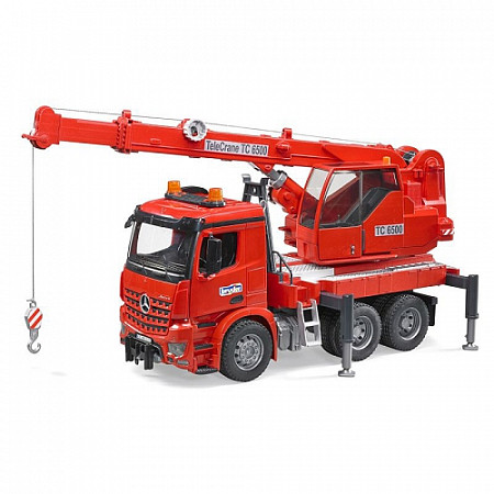 Игрушка Bruder Автокран MB Arocs с модулем со световыми и звуковыми эффектами, красный 03-670