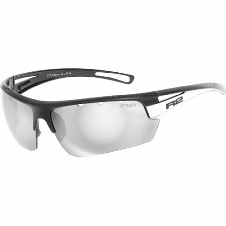 Очки солнцезащитные Relax Skinner XL AT075G